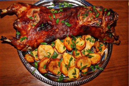 фото: Блюдо из мяса Нутрия в духовке